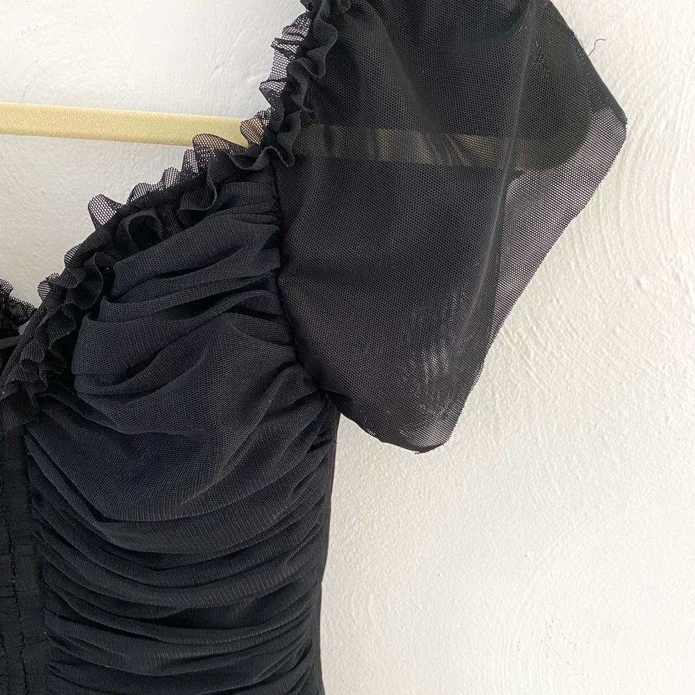 Vintage black mesh back lace up top - Picture 9 of 10